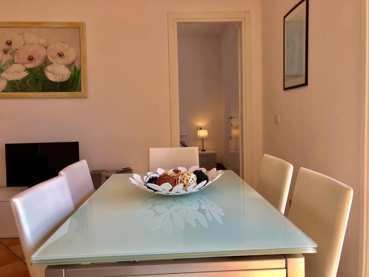 Aparthotel Residenza Ai Ronchi 1 2 6 Maccagno Exterior foto