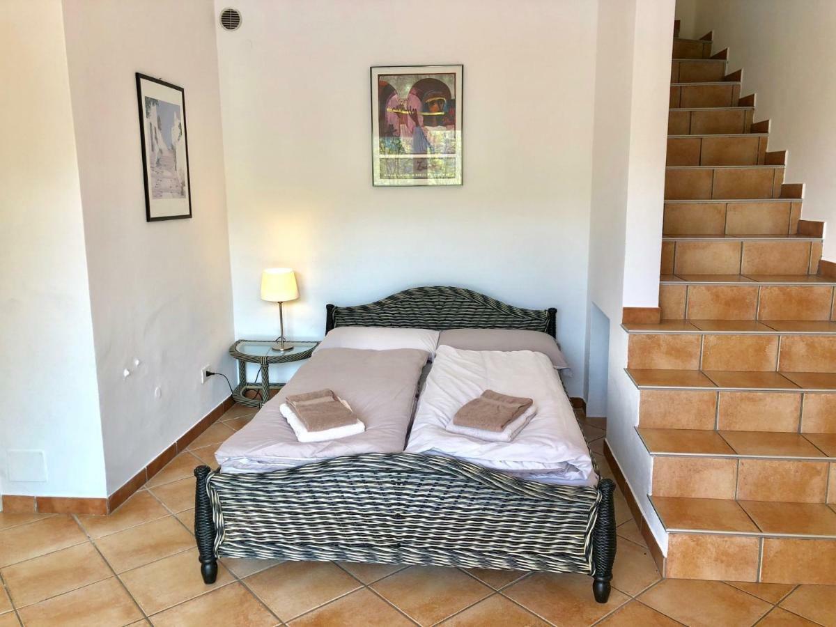 Aparthotel Residenza Ai Ronchi 1 2 6 Maccagno Exterior foto