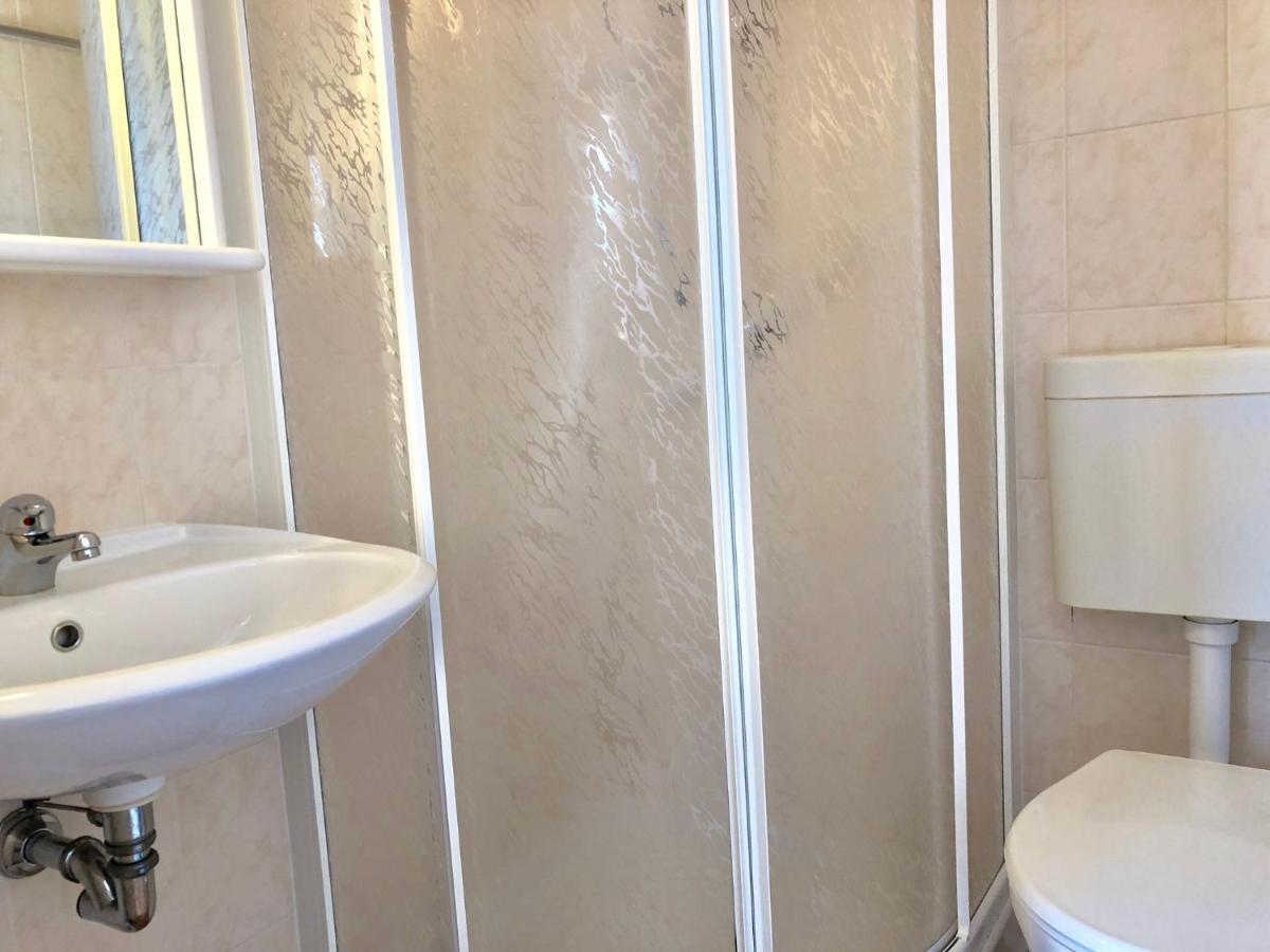 Aparthotel Residenza Ai Ronchi 1 2 6 Maccagno Exterior foto